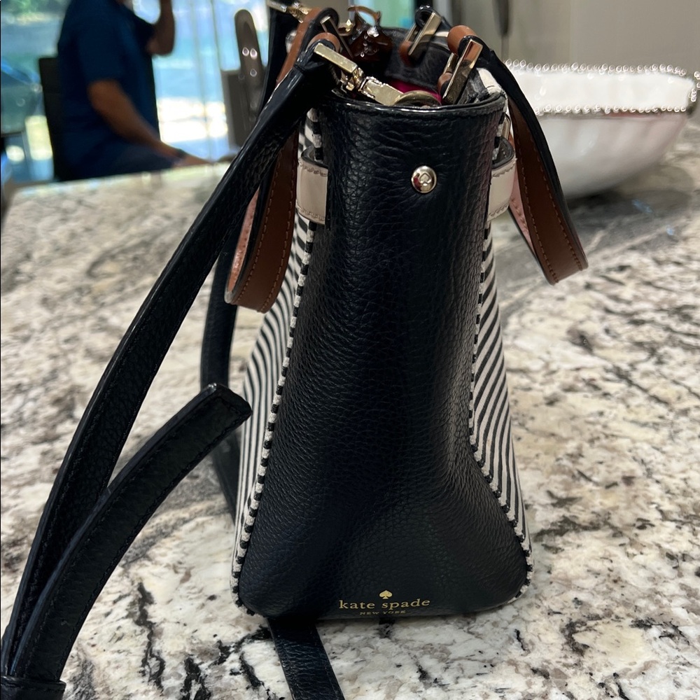 Kate Spade Black and White Striped Crossbody Bag - Picture 4 of 6